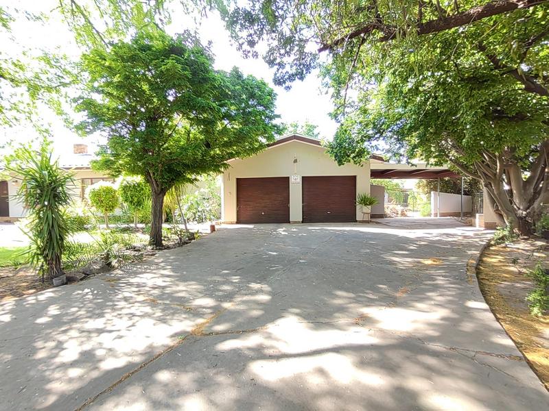 4 Bedroom Property for Sale in Prince Alfred Hamlet Western Cape